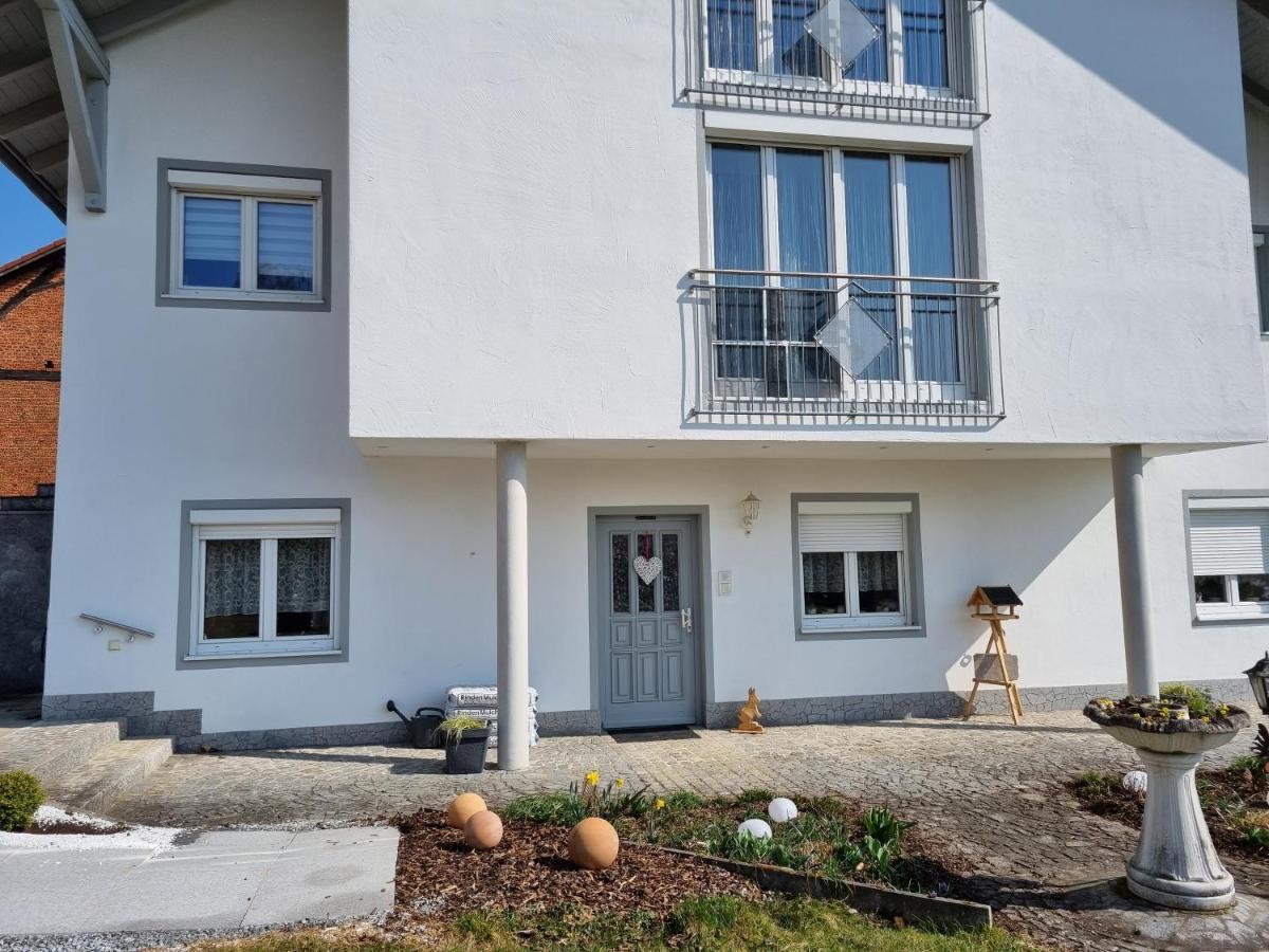 Huber'S Ferienwohnung Hengersberg Bagian luar foto
